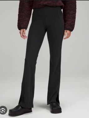 Lululemon Groove Super-High-Rise Split-Hem Flare Pant *Nulu - Black - Size 4